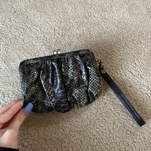 Clutch purse